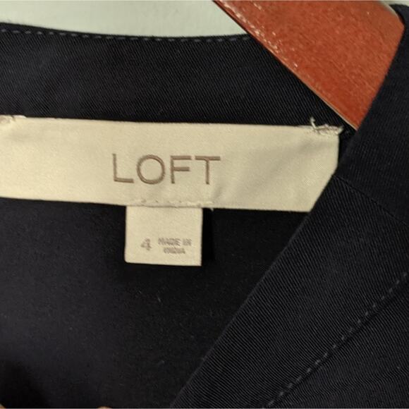 Women's LOFT Navy Blue Lace Sheer Sleeves Dress Size 4 Holiday - Picture 5 of 6